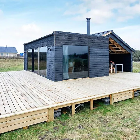 Holiday home Clxix
