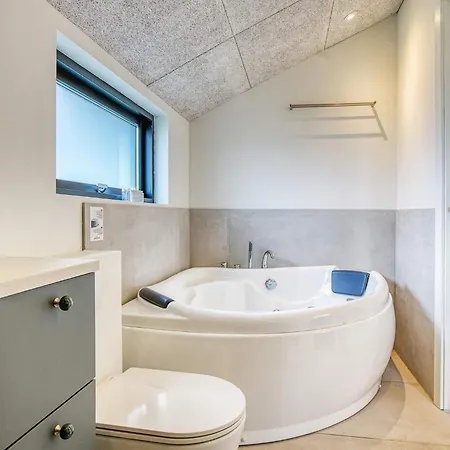 Clxix Holiday home Lokken